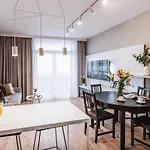 Emihouse Skyline Appartement *