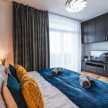 Emihouse Skyline Apartment