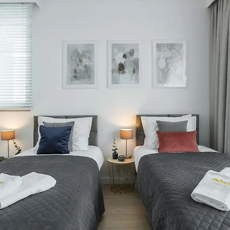 Emihouse Skyline Apartment