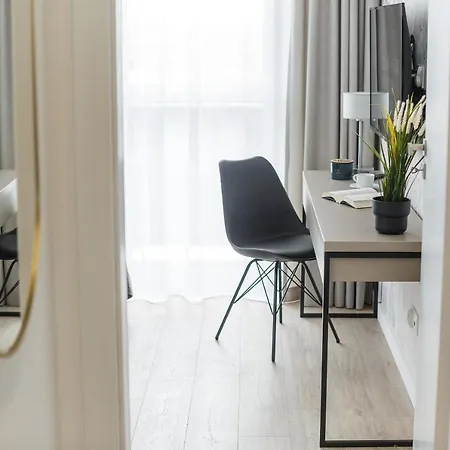 Emihouse Skyline Апартаменты *